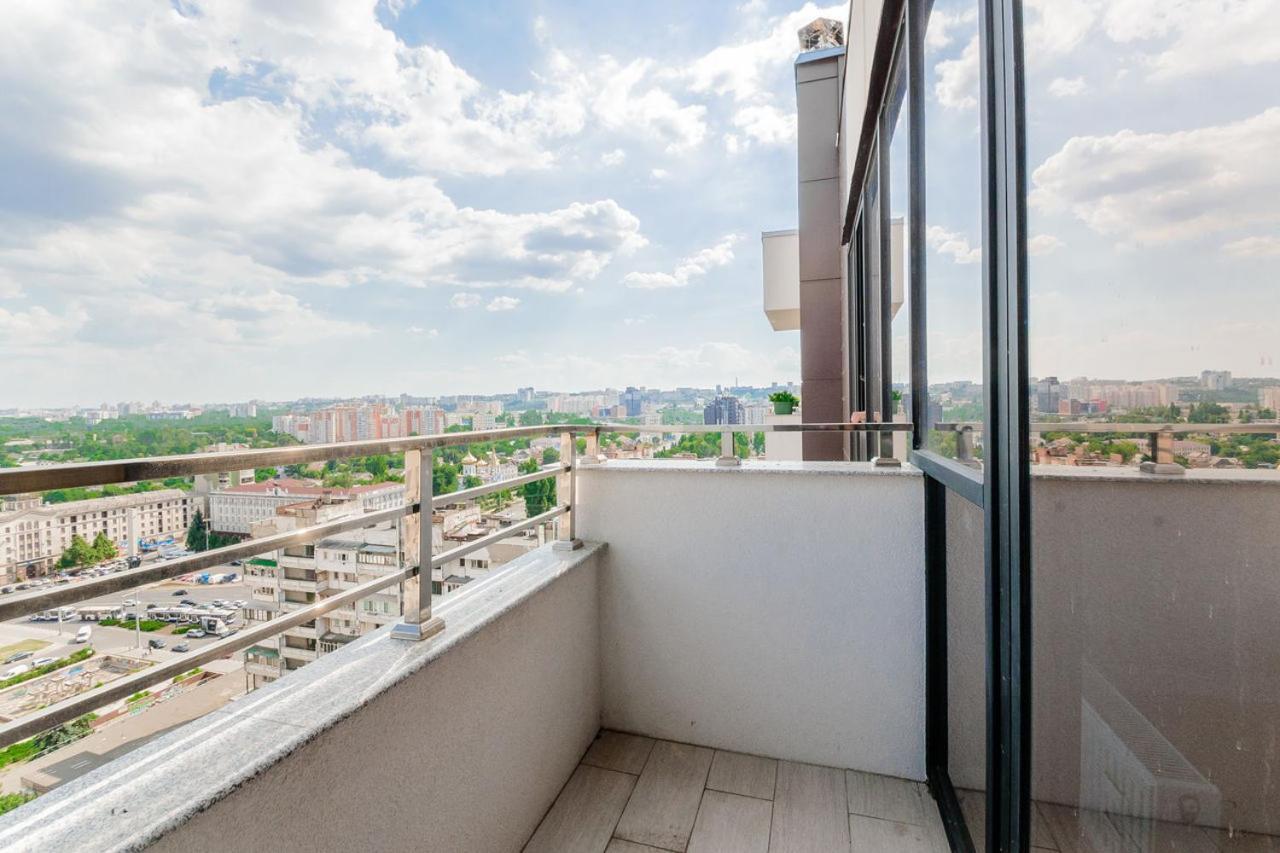 Double Skyhouse Exclusive Apartments Кишинёв Экстерьер фото