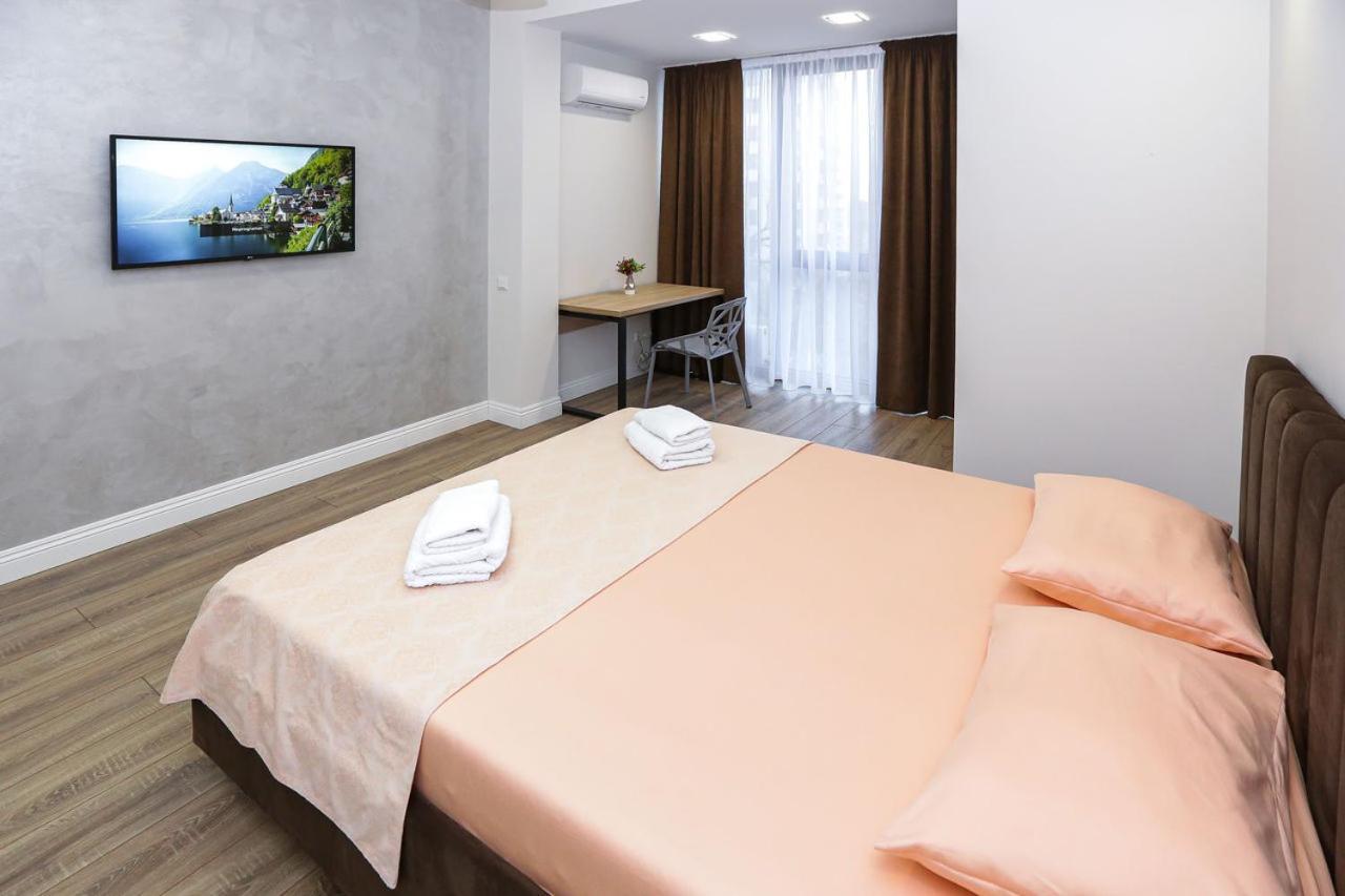 Double Skyhouse Exclusive Apartments Кишинёв Экстерьер фото